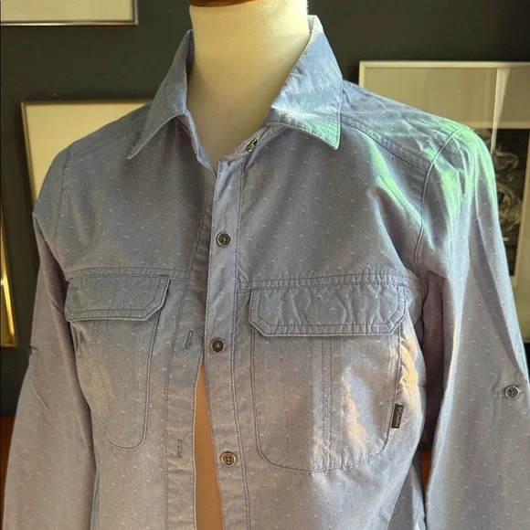 Columbia omni shade sun protection Light Blue Button-Up Shirt new !! - Picture 13 of 14